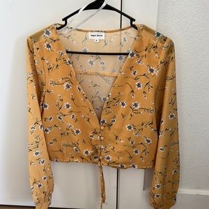 Super Down cropped spring top